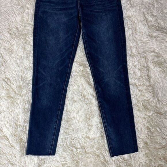 EUC American Eagle 360 Next Level Stretch Super High Rise Jegging size 2 Short - Picture 5 of 11